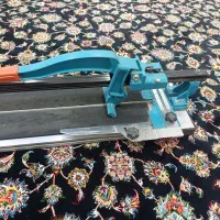 کاشی و سرامیک بر