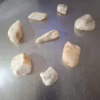 سنگهایی که نور را کامل رد میکند