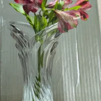 گلدان شیشه ای