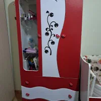 یک سری وسایل منزل فروش می‌رسد