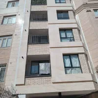 200-متربنا-و-32-متر-تجاری-بر-دستغیب