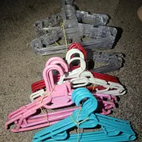 آویز لباس بچگانه