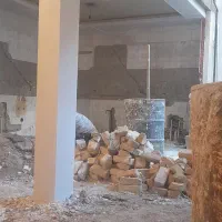 کلیه کارهای بنایی گچ کاری دیوارچینی سیمانکاری وغیر