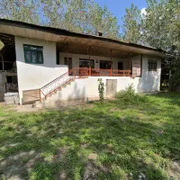 ویلاباغ ۹۰۰متر بنا۱۵۰متر ۳خواب خمام خشکبیجار/کد۷۲۶