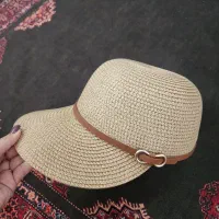 کلاه تابستانی|لباس|فردیس, دهکده|دیوار