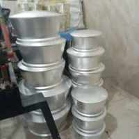 تولیدی گلاب گیر