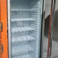 یک عدد فریزر ایستاده نو