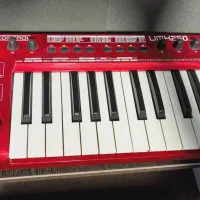 میدی کیبورد بهرینگر|پیانو، کیبورد، آکاردئون|کرمان, |دیوار