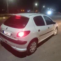 پژو۲۰۶کارمندی کم کار