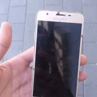 گوشی گلکسی j5 نیاز به تعمیر
