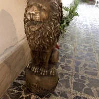 شیر بتونی تزئینی