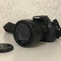 دوربین 700D کنون با لنز 18-135