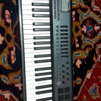 میدی کنترولر  در حد نو