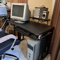 میز کامپیوتر