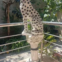 مجسمه. تزیینی ببر مناسب ویلا