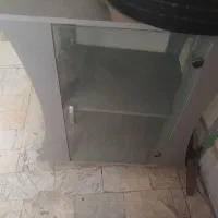 میز ًزیر تلوزیون