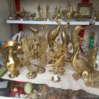مجسمه های برنجی