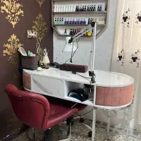 تجهیزات آرایشگاهی|آرایشگاه و سالن‌های زیبایی|ساری, |دیوار