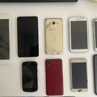 تعدادی موبایل خراب