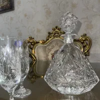 گل وگلدان با میز چوبی|صنایع دستی و سایر لوازم تزئینی|چهاردانگه (تهران), |دیوار