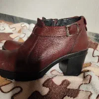 کفش و نیم بوت چرم