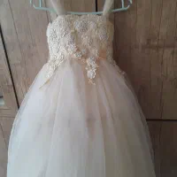 لباس دخترانه|لباس|برخوار, |دیوار