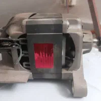 ۲عدد موتور ماشین لباسشویی|ماشین لباسشویی و خشک‌کن لباس|شهریار, شهرک بهاران (ویره)|دیوار