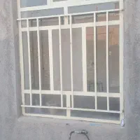 درب و پنجره آهنی