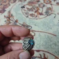 یک عدد انگشتر