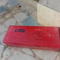 پیکور|ابزارآلات|درمیان, |دیوار