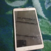 گوشی سامسونگ تبلت تمیز مرتب کار می کن