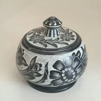 یک جفت قندان سنگی