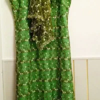 لباس مجلسی سالم در حد نو