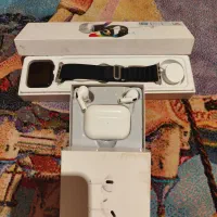 ایرپاد و ساعتش هردو نونو تو کارتن استفاده نشده