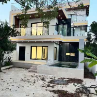 ویلا تریبلکس ۳۰۰م سندار شهرکی ویو بی نظیرو رویایی