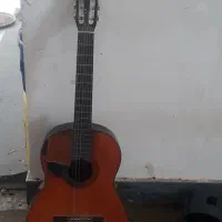 گیتار. یاماها