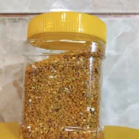 عسل و کلیه لوازم زنبورداری