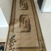 کنار فرش یک در سه