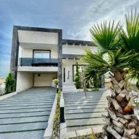 با یه چمدون لباس وارد ویلای شیک خودت شو