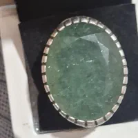 زمرد پنجاه قیراطی زانبیا