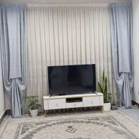 پرده حریر شاین دار با دو عدد دستک مدل پلیسه