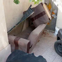مبل ۵ نفره تاشو .|مبلمان خانگی و میز عسلی|ابریشم, |دیوار