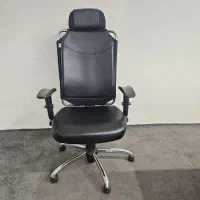 صندلی اداری مدیریتی در حد نو