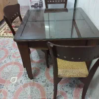 میز غذا خوری سالم تمیز