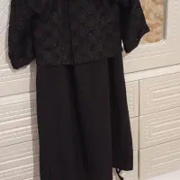 کت و دامن و کفش قیمتش 700