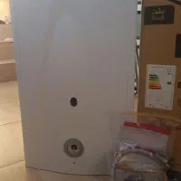 ابگرمکن دیواری ایران شرق نو و کار نخورده