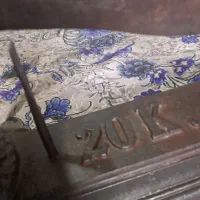 ترازوی چدن روس|کلکسیون اشیاء عتیقه|ورامین, شهرک فجر|دیوار