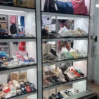 دکور مغازه کیف و کفش درحدنو تخفیف ویژه پای معامله|فروشگاه و مغازه|سمنان, |دیوار