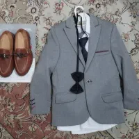 فروش کفش و کت و شلوار بچه گانه