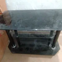 میز با تلویزیون